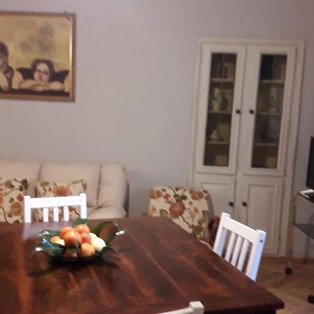 Serenella Apartment Lucca Ngoại thất bức ảnh