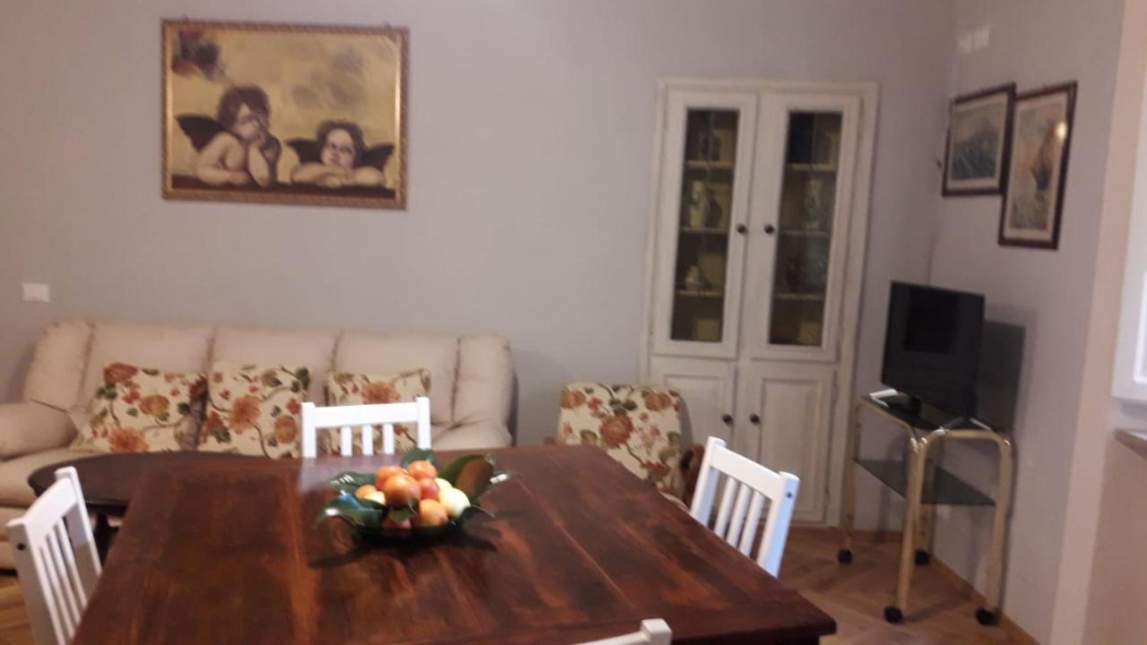 Serenella Apartment Lucca Ngoại thất bức ảnh